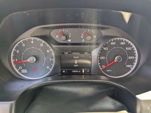 Used 2018 GMC Acadia SLE AWD/4WD image 15