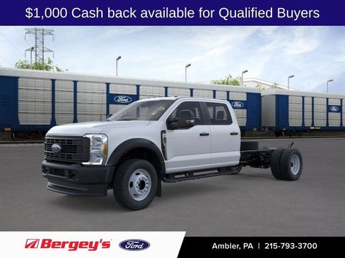 New 2026 Ford F550 4x4 Crew Cab image 1