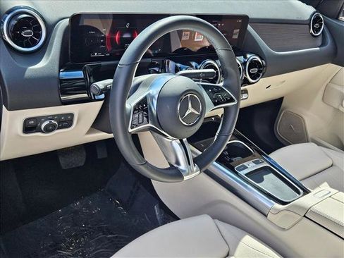 Certified 2026 Mercedes-Benz GLA 250 image 10