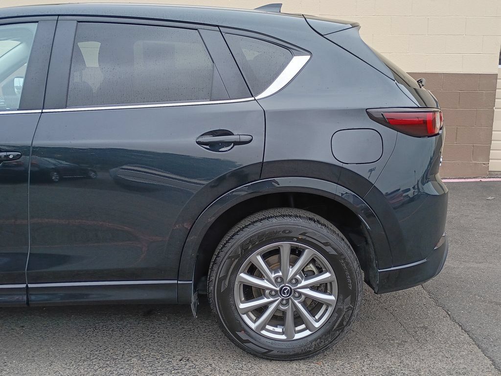 Used 2025 MAZDA CX-5 AWD 2.5 S w/ Preferred Package image 8