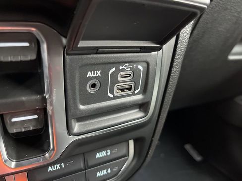 New 2026 Jeep Gladiator Mojave AWD/4WD image 44