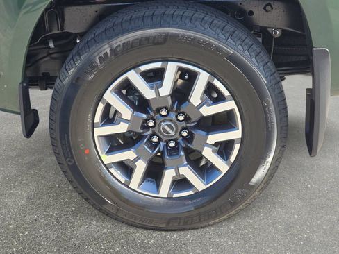 New 2026 Nissan Frontier SV w/ All-Weather Content Package AWD/4WD image 28