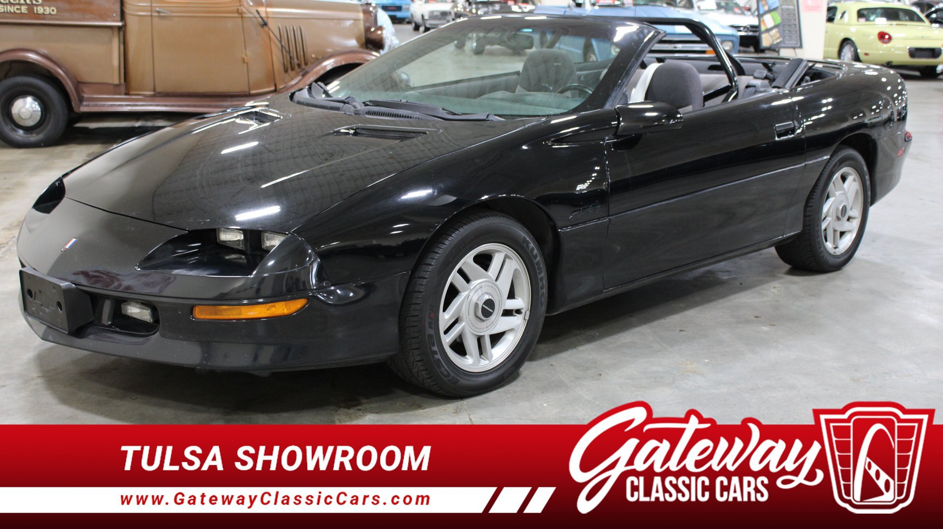 Used 1995 Chevrolet Camaro Z28 RWD image 1