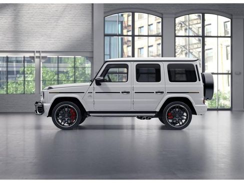 Used 2021 Mercedes-Benz G 63 AMG 4MATIC image 33