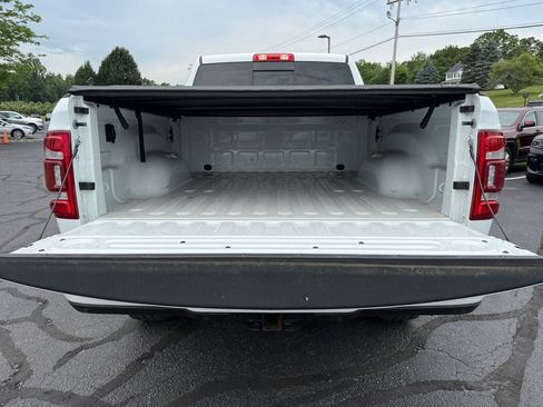 Used 2024 RAM 2500 Laramie AWD/4WD image 17