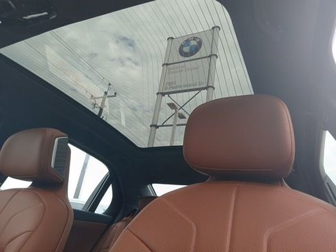 New 2025 BMW i7 xDrive60 image 29