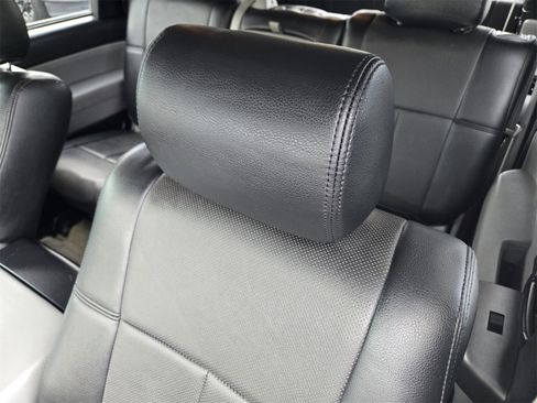 Used 2011 Toyota Sequoia SR5 image 21