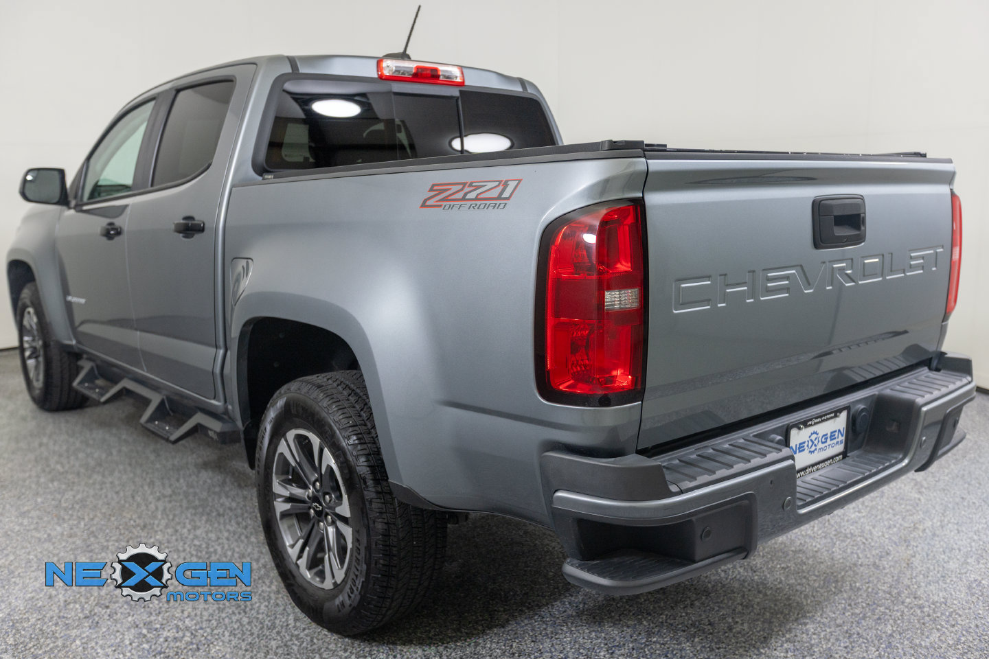 Used 2022 Chevrolet Colorado Z71 AWD/4WD image 28