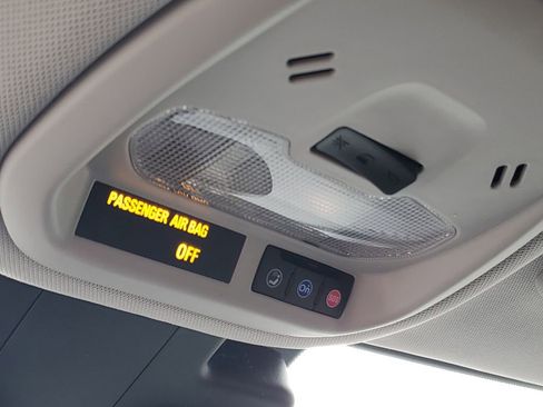 Used 2024 Chevrolet Trax LT w/ Driver Confidence Package image 19