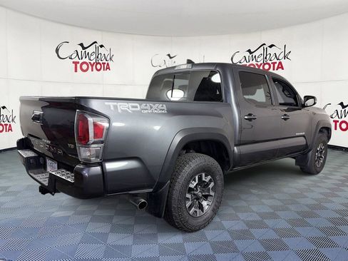 Used 2023 Toyota Tacoma TRD Off-Road w/ Technology Package AWD/4WD image 8
