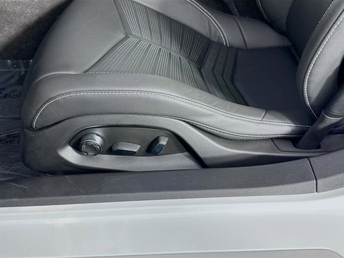 Used 2025 Chevrolet Corvette Z06 image 21