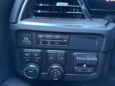 New 2026 Chevrolet Tahoe Premier image 40