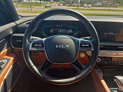 Used 2025 Kia Telluride EX X-Line image 4