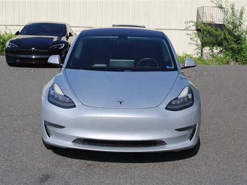 Used 2018 Tesla Model 3 RWD image 2