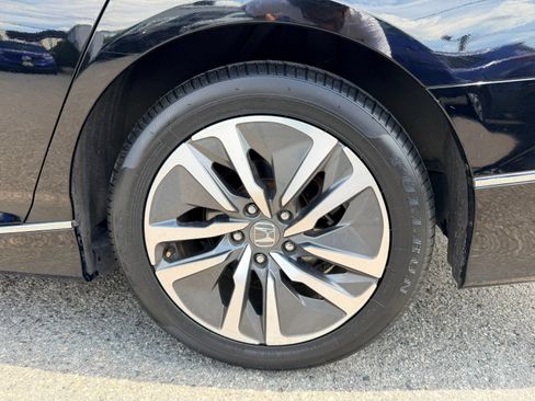 Used 2022 Honda Accord EX-L image 34