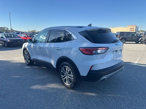 Used 2022 Ford Escape SEL image 8