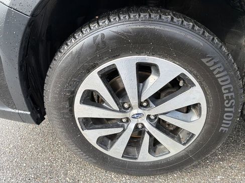 Certified 2023 Subaru Outback Premium image 11