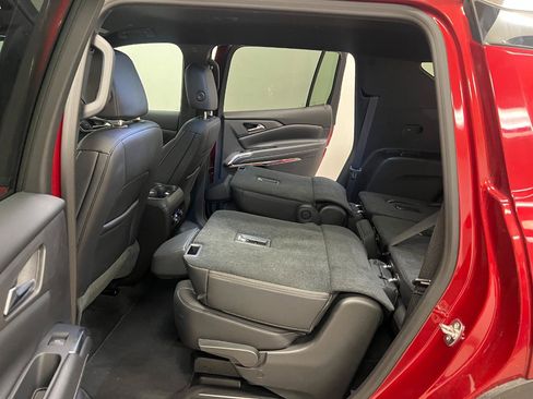 Used 2026 Chevrolet Traverse LT AWD/4WD image 29
