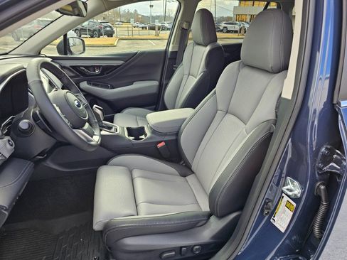 New 2025 Subaru Outback Limited image 7