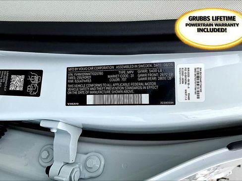 New 2026 Volvo XC60 B5 Ultra w/ Protection Package Premier image 22