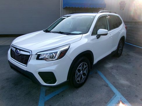 Used 2019 Subaru Forester Premium w/ Popular Package #1 AWD/4WD image 1
