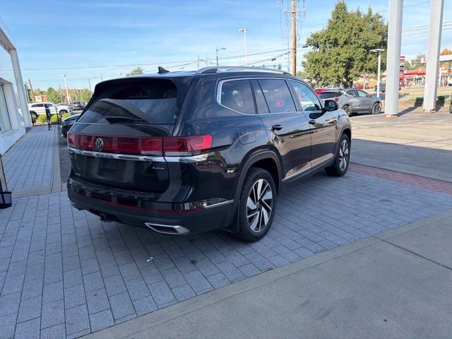Certified 2024 Volkswagen Atlas SEL AWD/4WD image 13