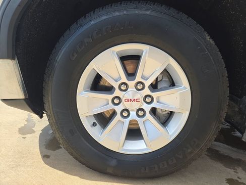 Used 2022 GMC Sierra 1500 SLE AWD/4WD image 34