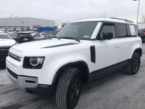 Used 2023 Land Rover Defender 110 S image 19