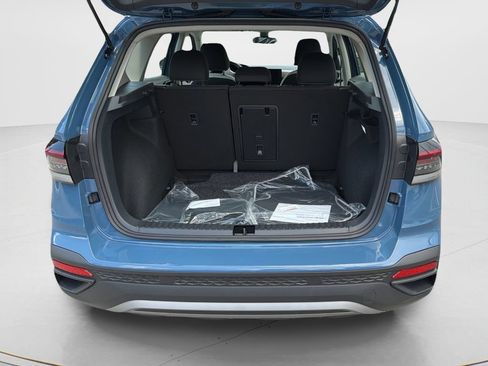 New 2026 Volkswagen Taos S FWD image 11