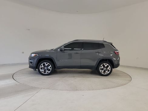Used 2020 Jeep Compass Limited AWD/4WD image 2