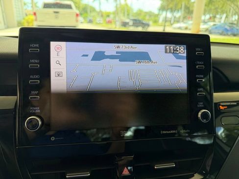 Used 2022 Toyota Camry XSE w/ Navigation Package FWD image 11