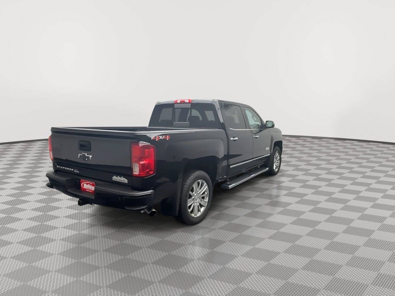 Used 2018 Chevrolet Silverado 1500 High Country w/ LPO, Protection Package AWD/4WD image 42
