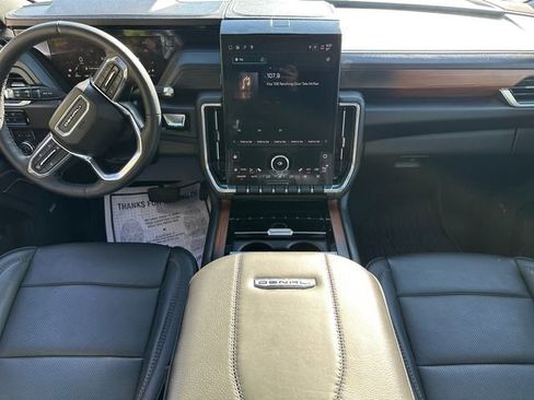 Used 2025 GMC Yukon XL Denali w/ Sun & Power Step Package AWD/4WD image 24