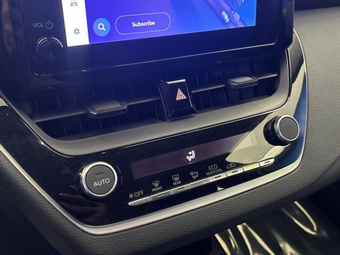 Used 2024 Toyota Corolla LE image 20