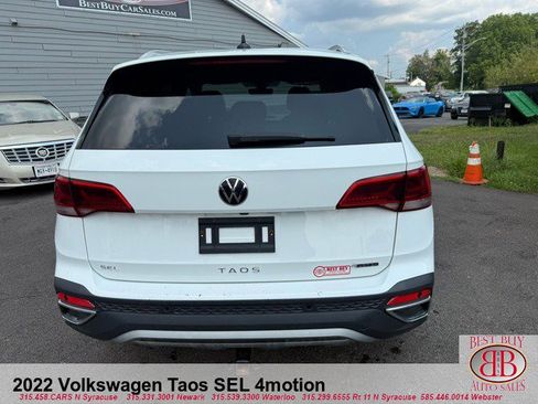 Used 2022 Volkswagen Taos SEL AWD/4WD image 4