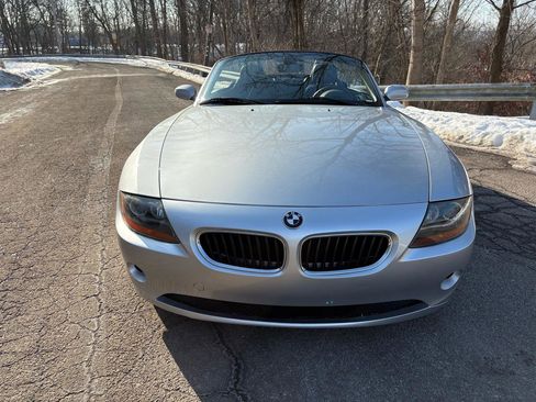 Used 2004 BMW Z4 2.5i image 23