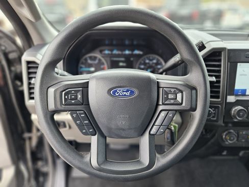 Used 2022 Ford F250 XL w/ STX Appearance Package image 27