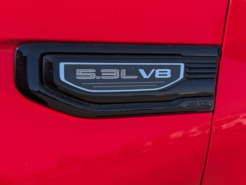 Used 2020 GMC Sierra 1500 Elevation w/ Elevation Value Package image 7