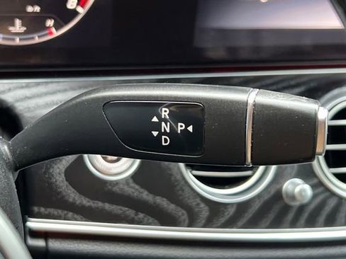 Used 2020 Mercedes-Benz E 350 Sedan image 24