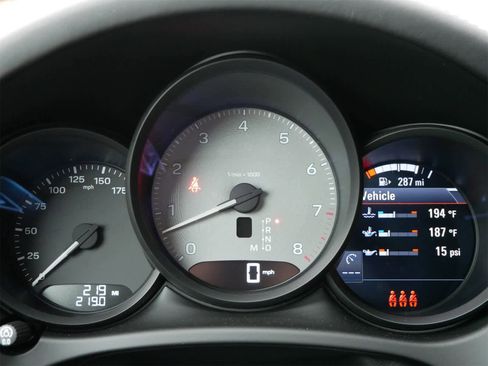 New 2025 Porsche Macan S image 18