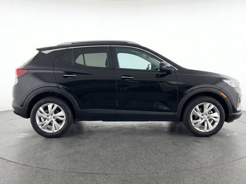 Used 2025 Buick Encore GX Preferred FWD image 11