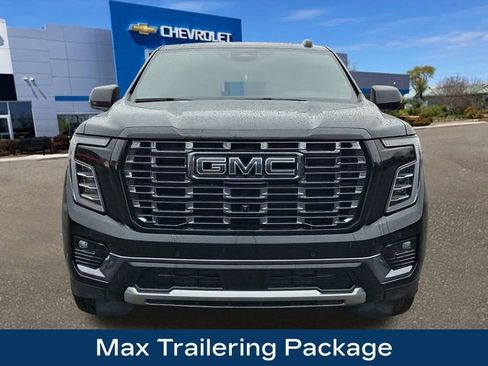 Used 2025 GMC Yukon Denali Ultimate image 3