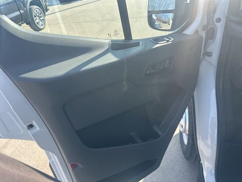 New 2026 Ford Transit 250 148 Medium Roof Extended AWD image 27