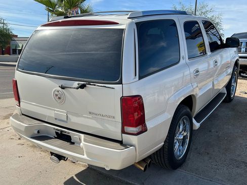 Used 2003 Cadillac Escalade AWD image 8