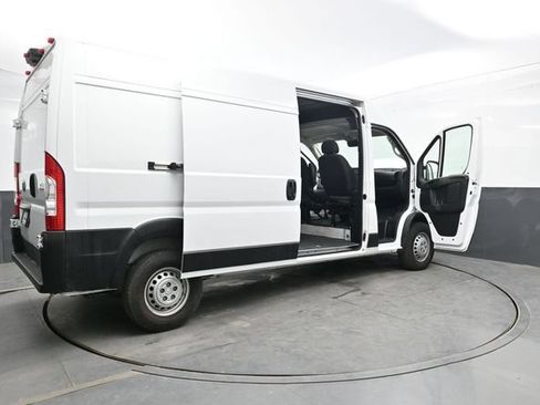 Used 2025 RAM ProMaster 2500 w/ Convenience Group FWD image 46