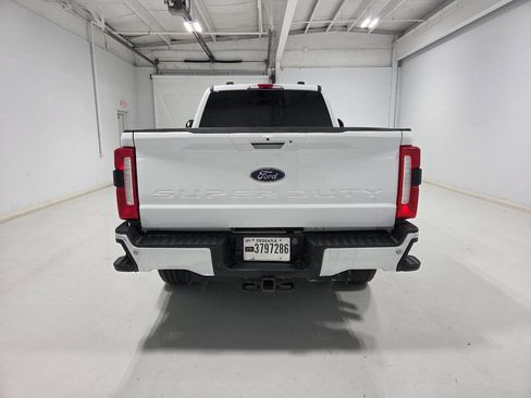 Used 2023 Ford F250 Lariat w/ Chrome Package image 4