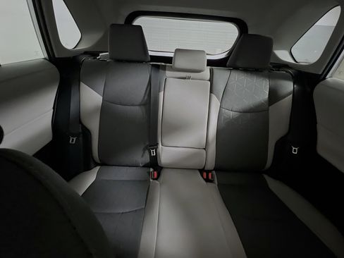 Used 2025 Toyota RAV4 XLE w/ Convenience Package FWD image 33