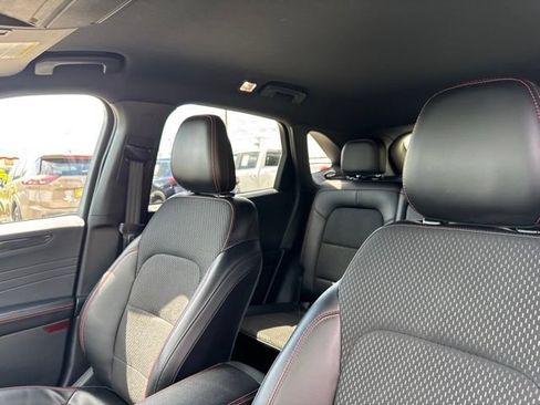 Used 2025 Ford Escape ST-Line FWD image 23