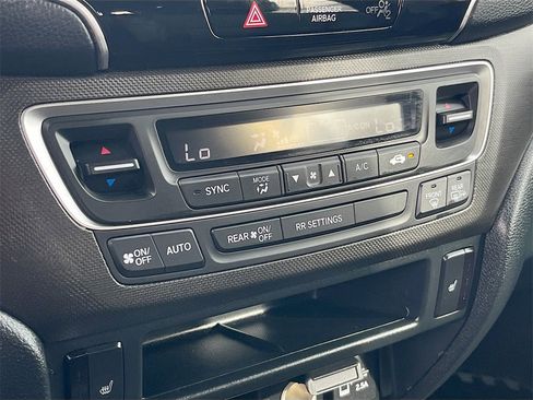 Used 2023 Honda Passport TrailSport image 16