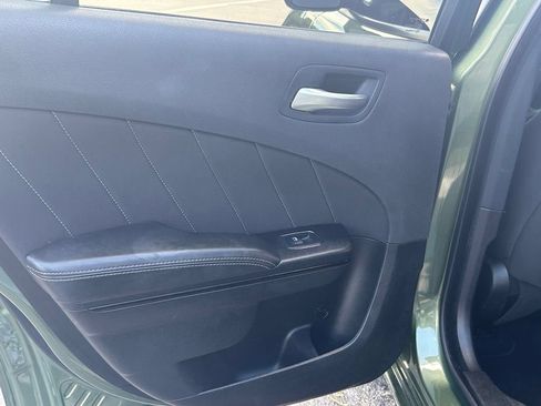 Used 2023 Dodge Charger SXT w/ Blacktop Package RWD image 38